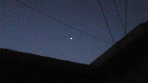 201101100633星_R.jpg