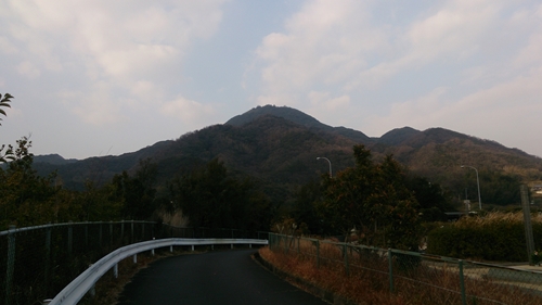 共同墓地側道～先山_R.jpg