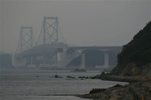 ３０日穏やかな海と大鳴門橋　カルモから 004_R.jpg